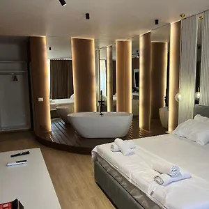 ***** Hotel Capital Center Albanië